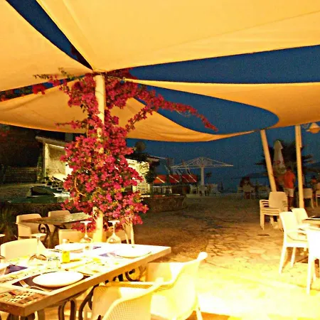 Bougainville Bay - 11 Villa *
